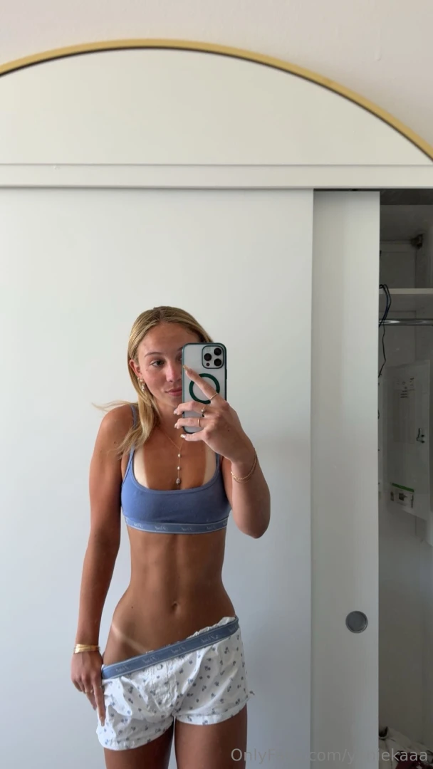 Shower live i am doing a solo shower live on here tonight at 6pm pst i 