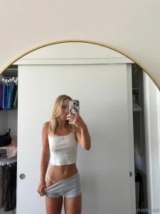 Live i am going live on here again tonight at 6pm pst last night was