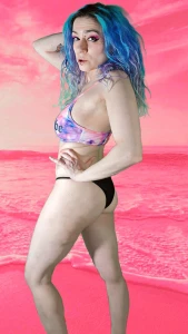 Someone needs to pay to take me to the ocean dammit lt 3