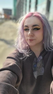 The sun is bright and i love oversized sweaters lt 3