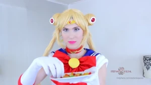 Sailor moon swallows her enemies whole 3 of 5 join me now and collect