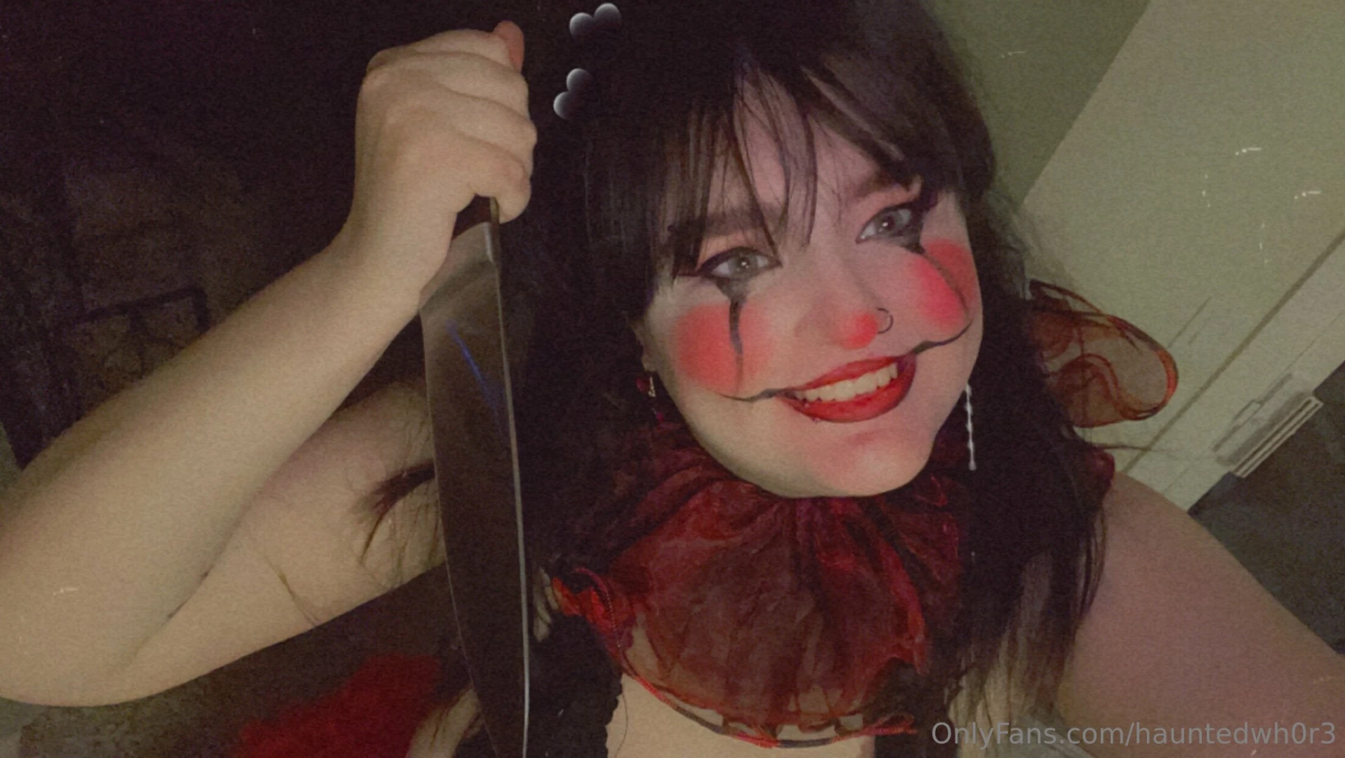 Tw knife crazy killer clown part 2 