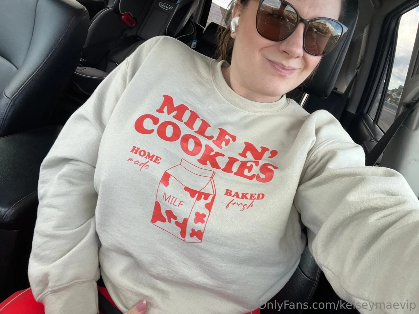 Its in your best interest to go through all these photos part 2 