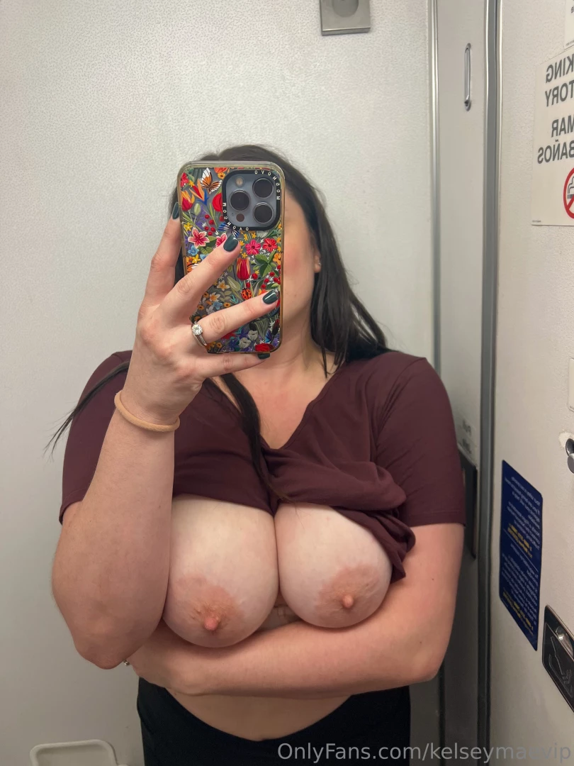 Another day another airplane titty selfie 