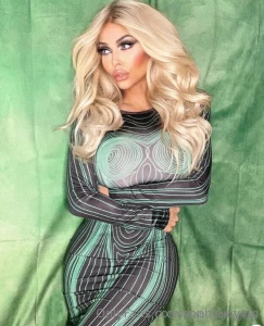 I wanna rub your dick in between my thighs until you burst oooppss you