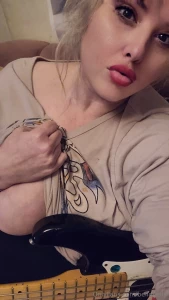 So do i play with my guitar or do i play with myself