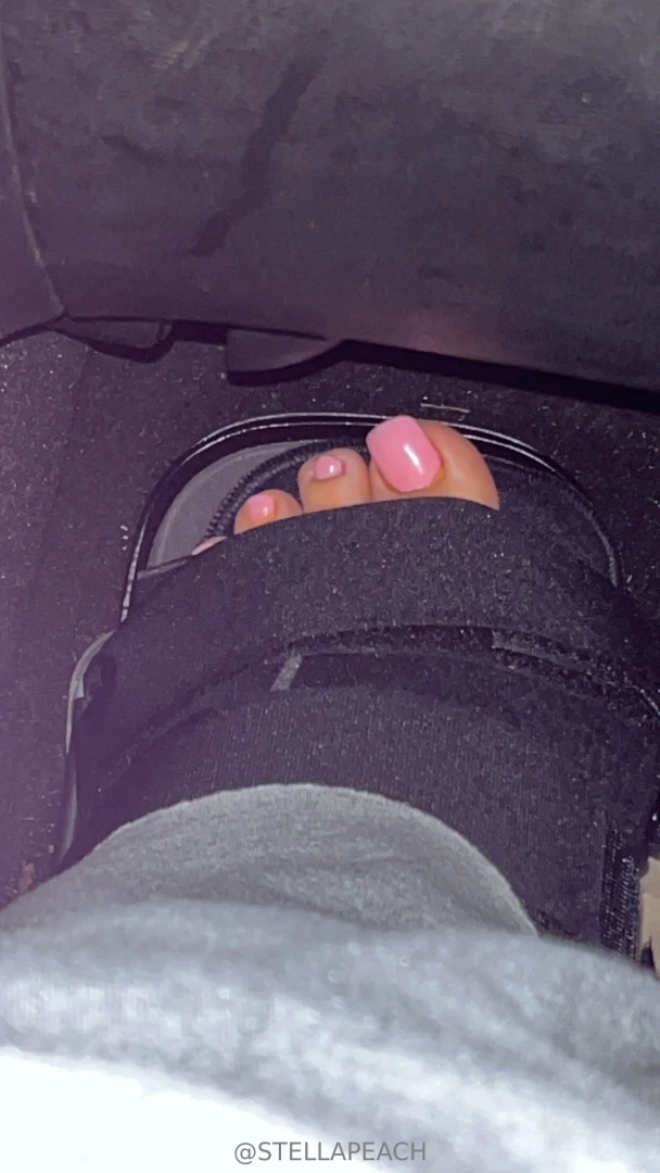 Hey daddies and baddies sorry i ve been mia i finally had my emergency 