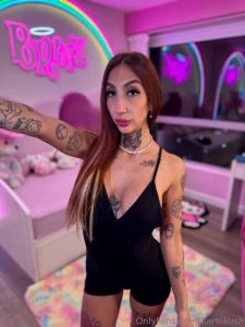 If i m a doll do u wanna be my fucktoy part 1