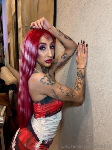 Lola shark tale today 4u do u like cosplay