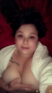 I get off when you tell me that i m pretty