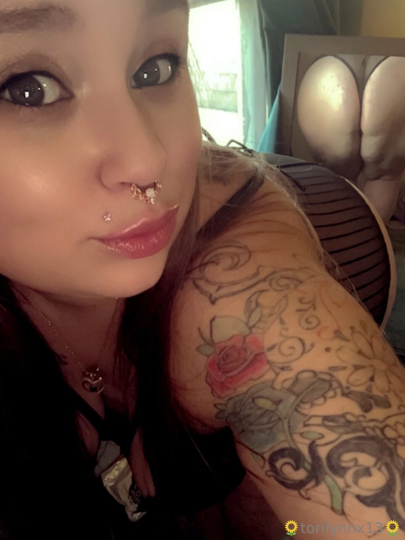 Slap my ass and make me yours 