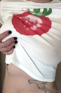 Do you want to see this shirt get nice and wet