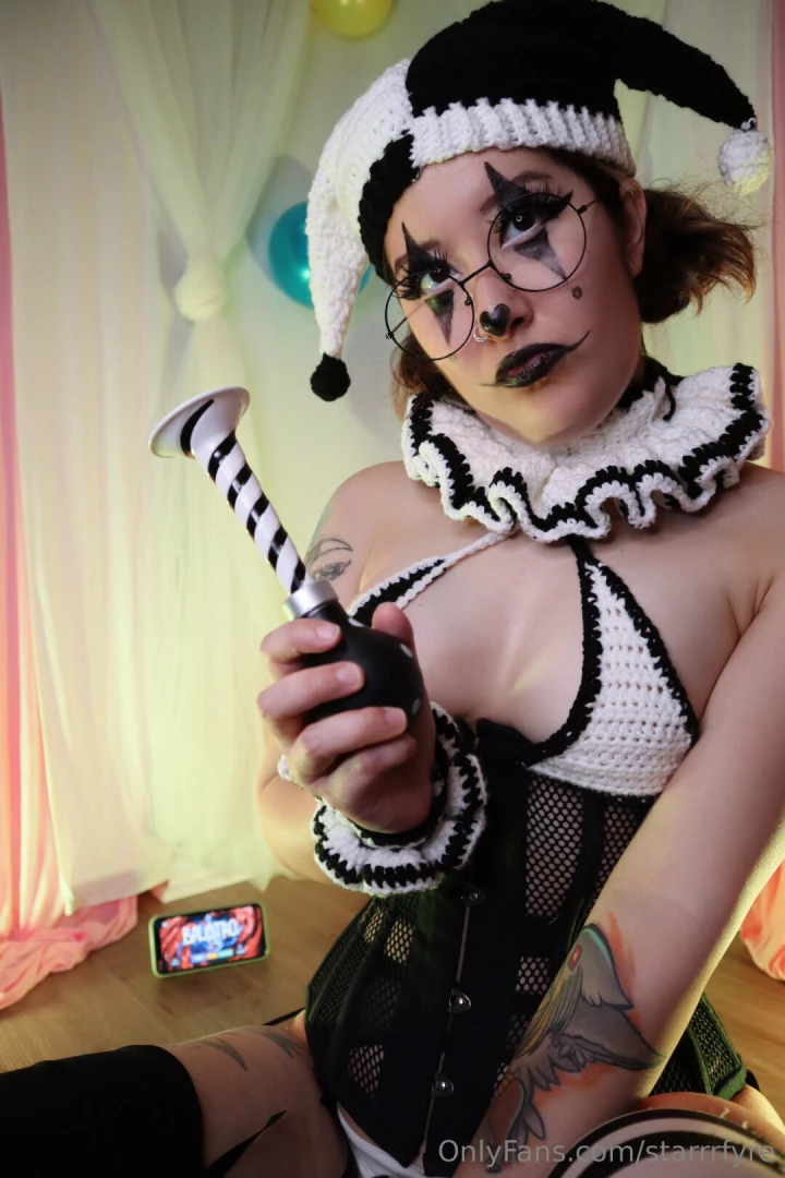 Let s clown around see it uncensored on str_fyr part 2 