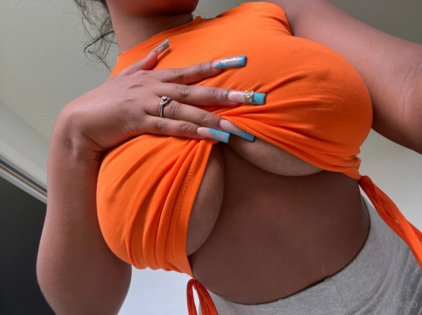 Just a glimpse and you re hooked 