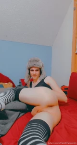 When u feel like fucking but you got 3 feet of snow in a day and are part 6