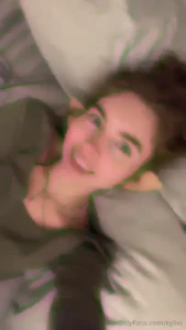 Can i be your little elf slut