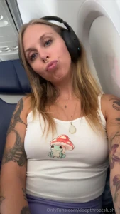 Me sitting here thinking should i sneak off to the bathroom and be a