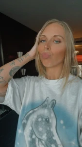 Kisses or trouble you choose