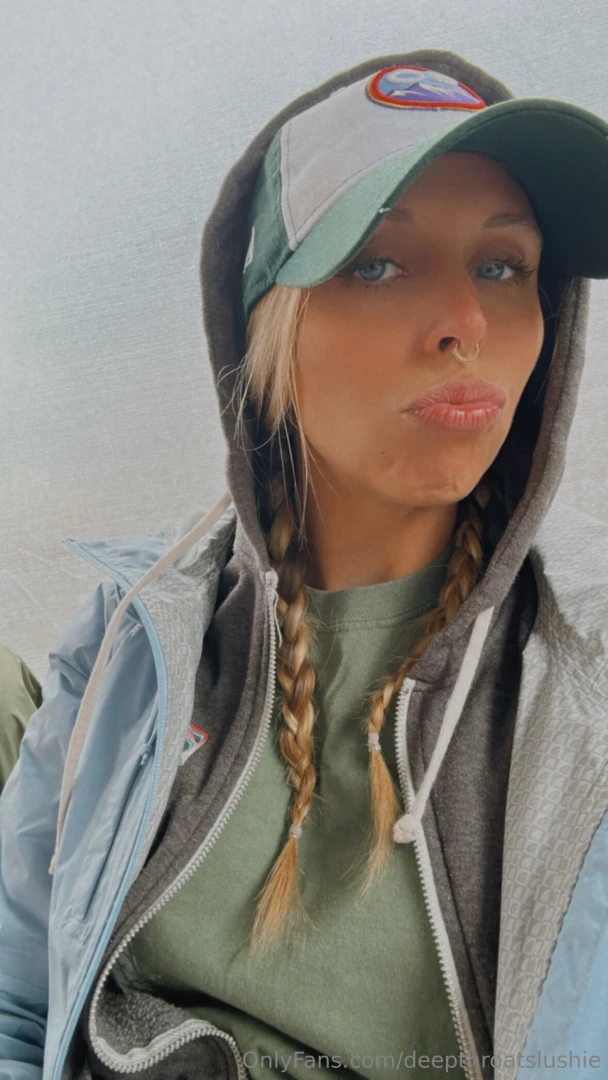 Chill look spicy attitude 