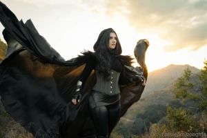 Whats her name amp what extraordinary powers does she possess