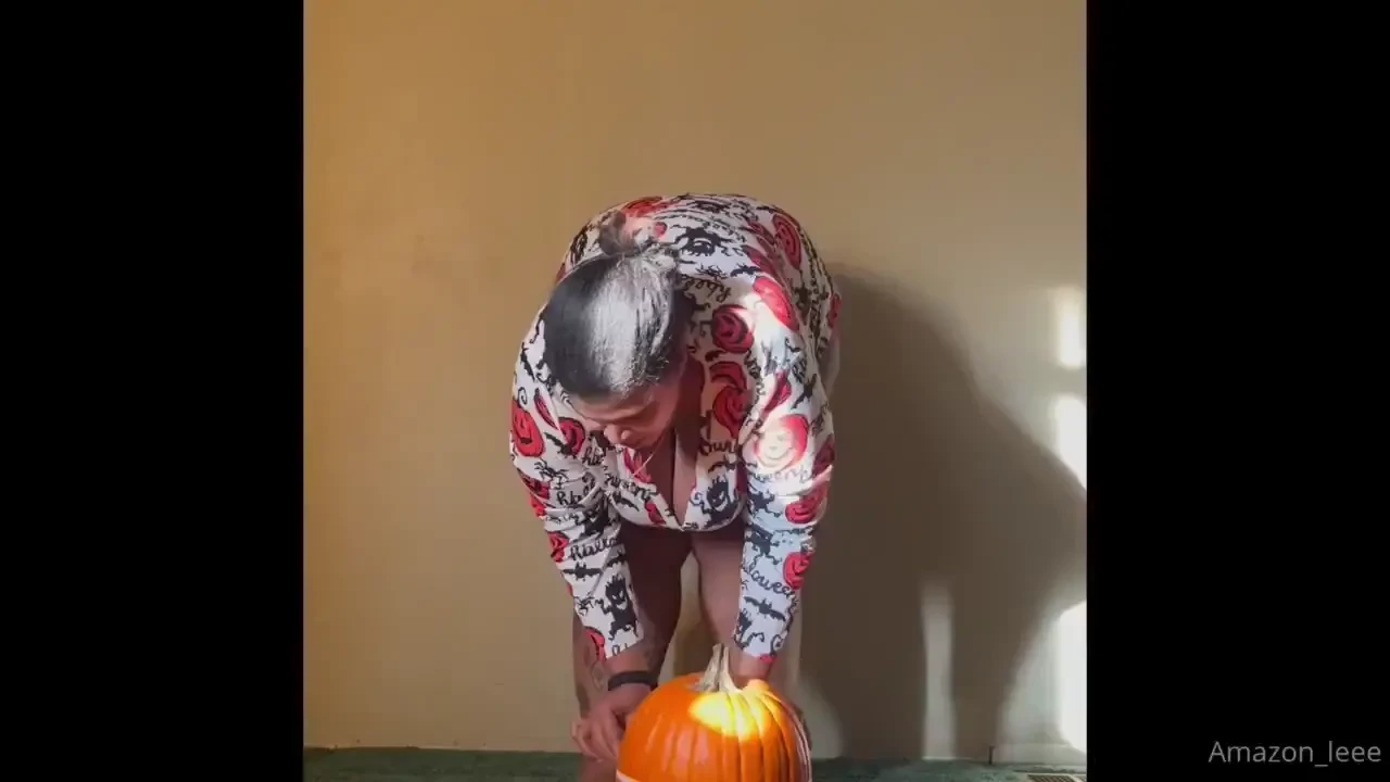 Pumpkin didn t stand a chance thigh crushing clip 
