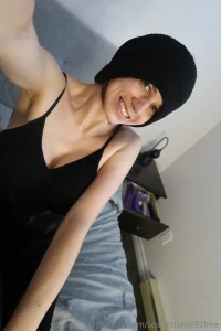 Robber girl gonna steal your heart and your cum photoset full of