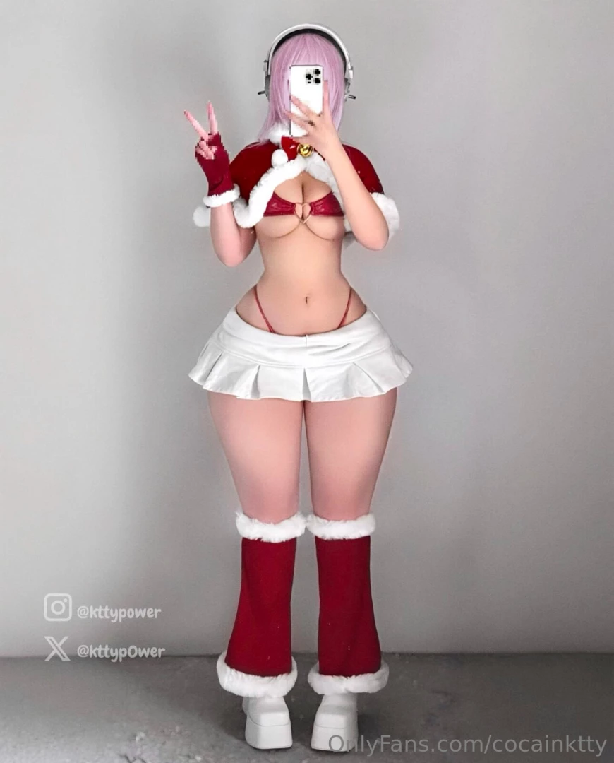 Super sonico christmas outfit 