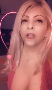 Roxyroxy1968 part 173