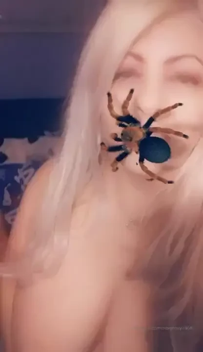 Roxyroxy1968 part 204 