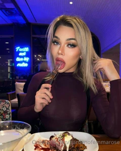 I just set my vip page to free i d love for you to come chat with me