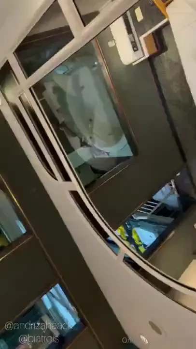 8 minutes of pure naughtiness her lips is a delight her pussy even 