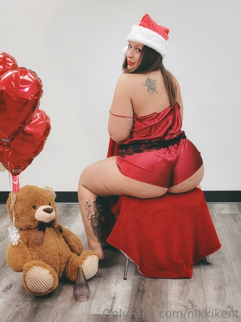 Huge sale nikkissweetspot 3- 1st month bundle and save even more 7- 3 