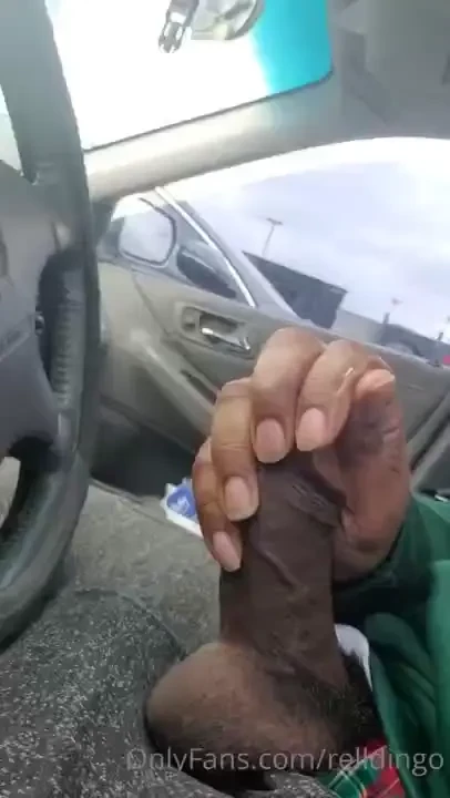 Quick nut in the car waiting for my roomie her slow self lol 