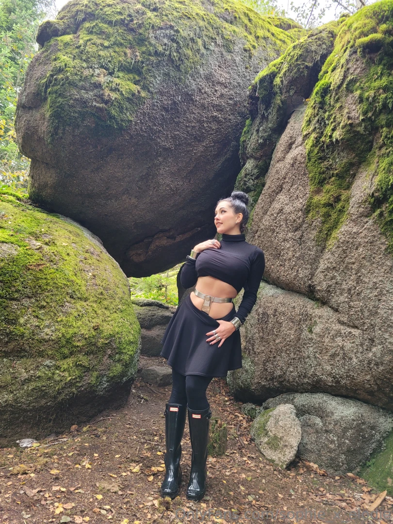 Im wald beim pilze sammeln im keuschheitsg rtel in the forest while part 11 