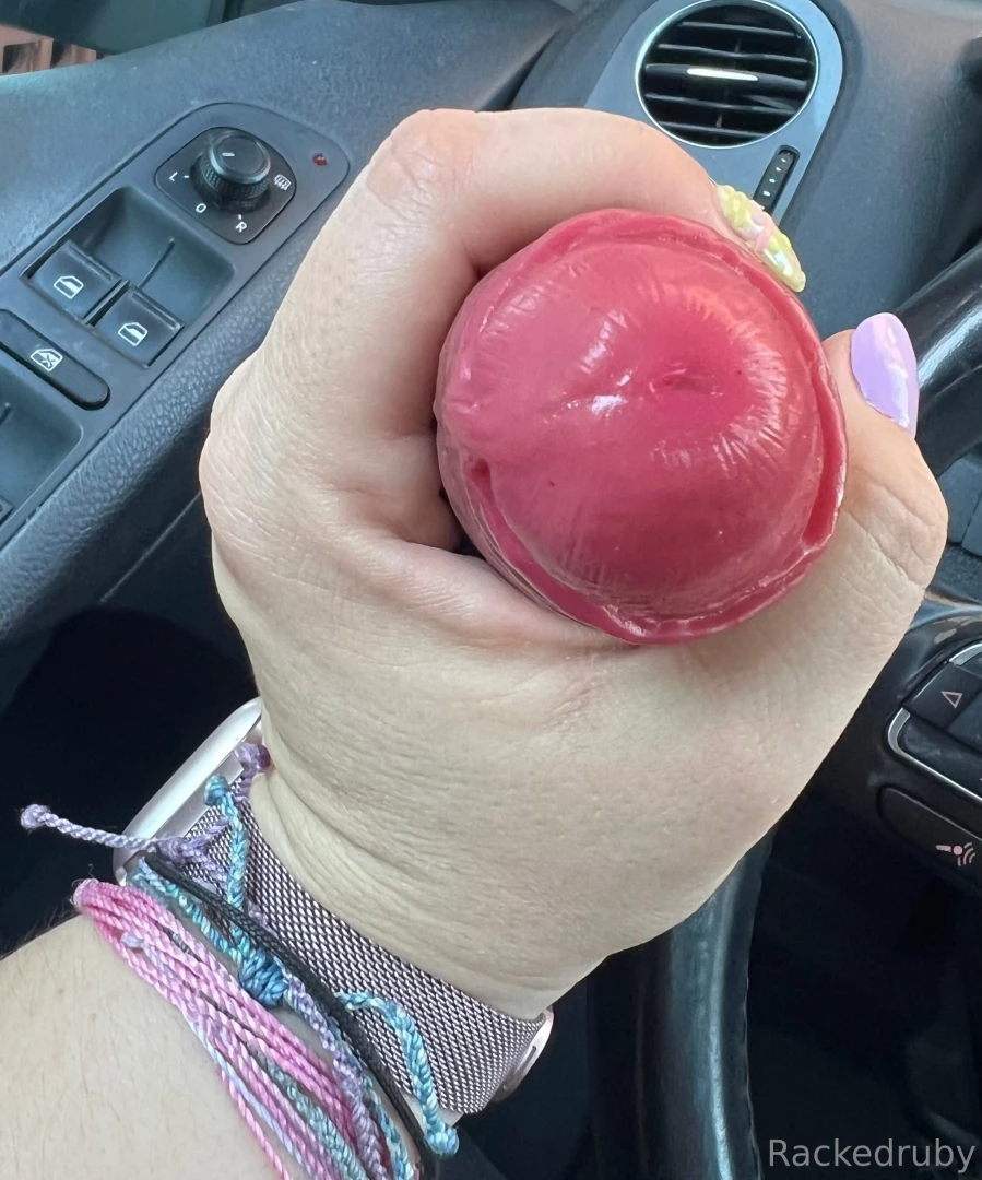 Mommy is gonna put this in her asshole for you tomorrow 