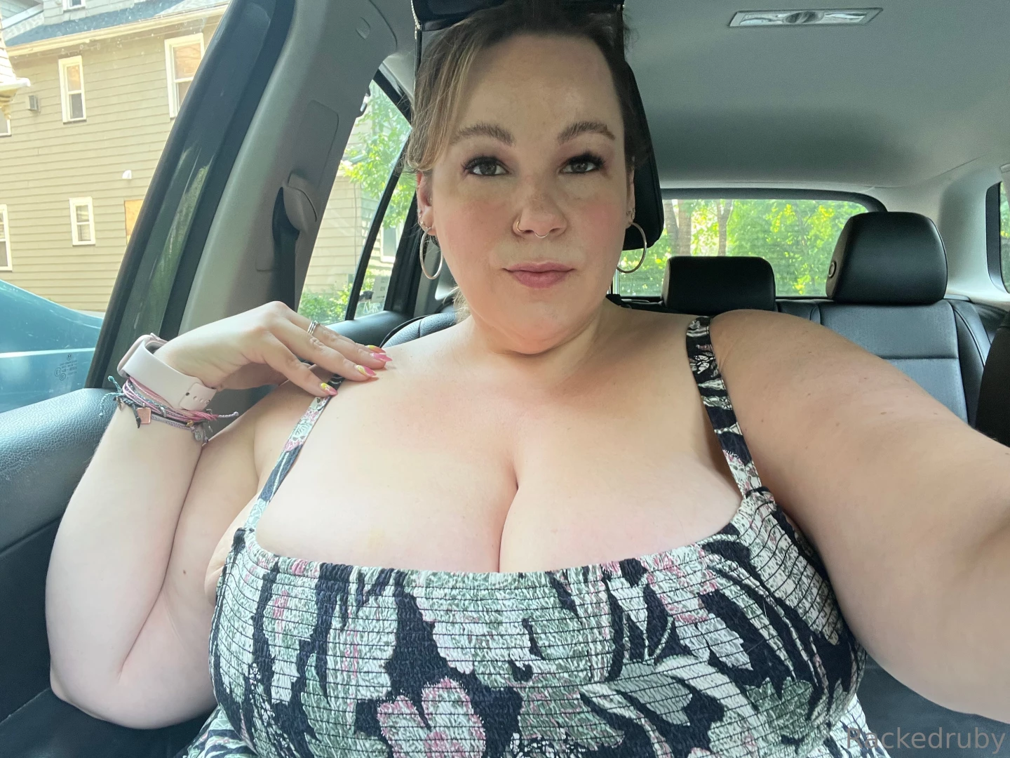 With glasses amp covered or with glasses and titties out or do you part 4 