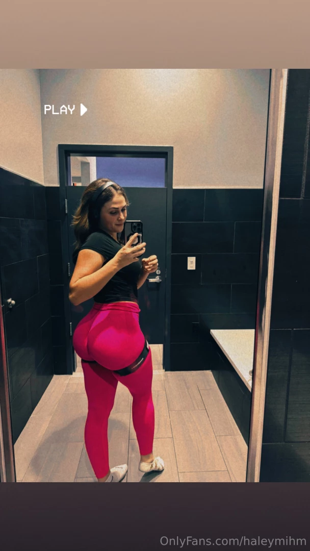 Got fucked on live check your dms for the live you missed tn 