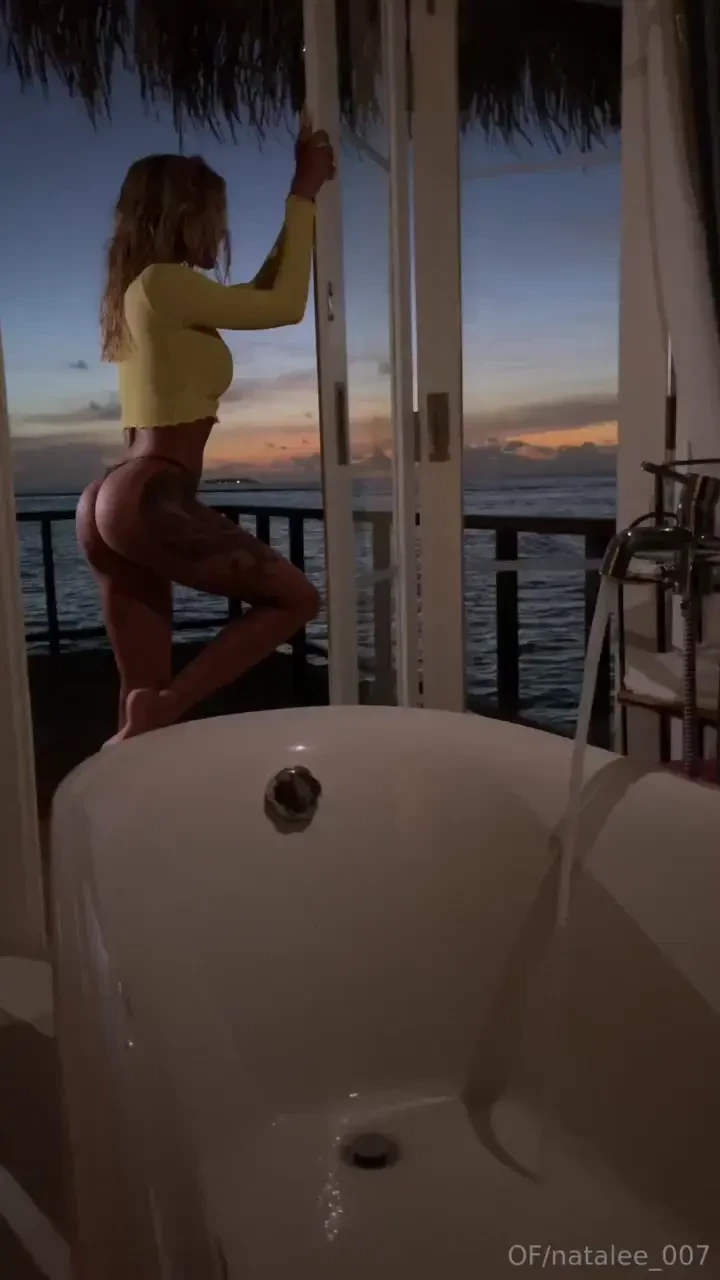 Subscribe now with 35 off only for first 100 followers natalee 