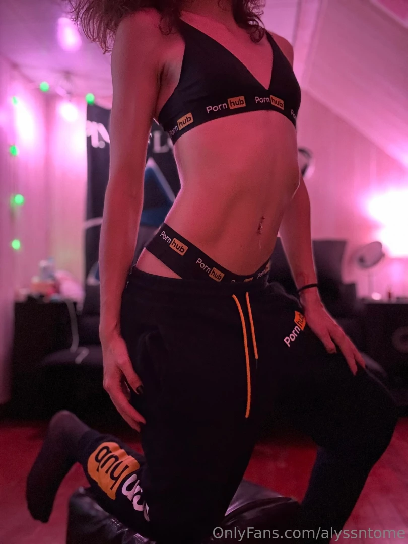 Sorry that it s been awhile this amateur shoot was something i had put part 2 