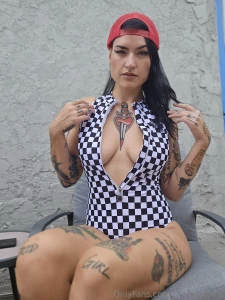 First 10 people to subscribe to my vip get 75 off titania_orion_vip