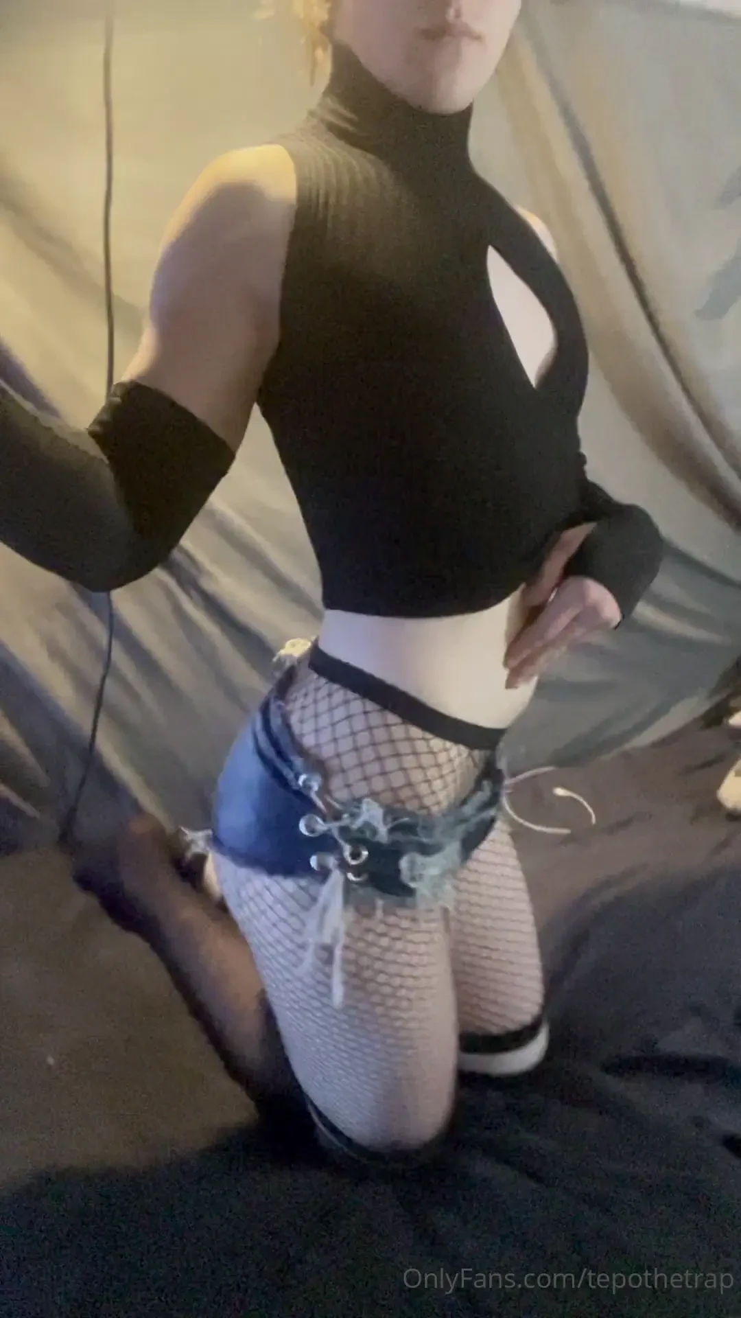 Lil photo dump plus a small vid of me touching my self half naked p 