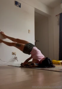 Just hanging here with the power to break you