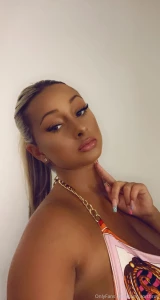 Sitting pretty part 254