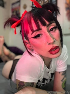 Estoy terriblemente cachonda guapo me ayudas