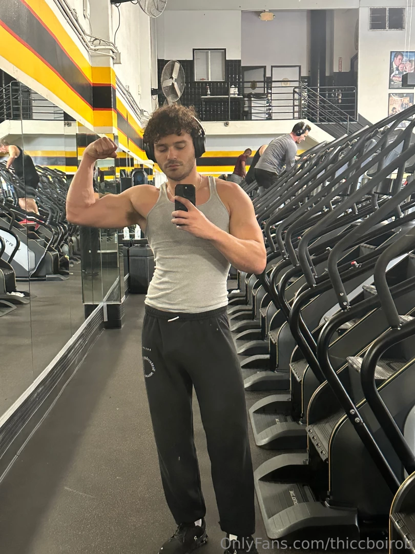 Happy friday part 3663 