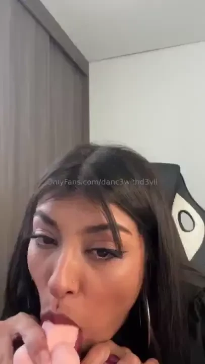 Im gonna drain your balls 