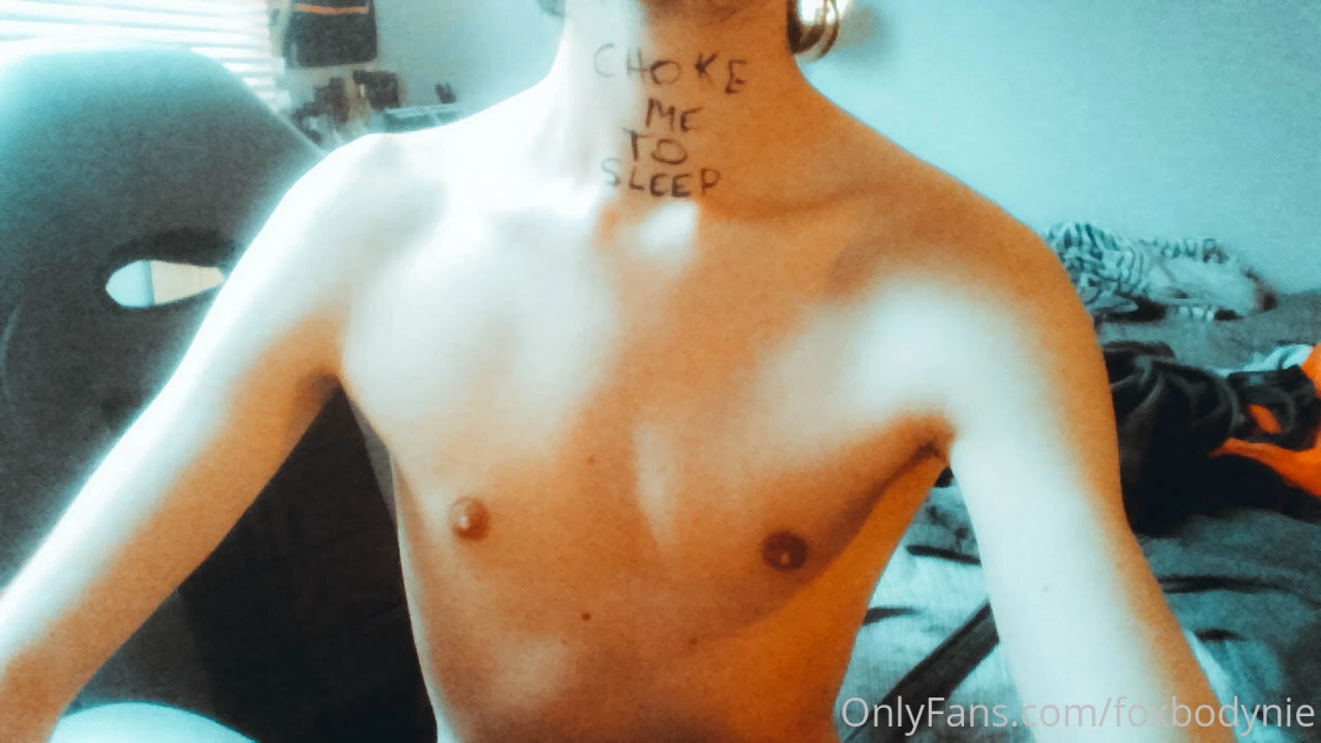 Here is some more bodywriting as you may know i love doing it probably part 15 