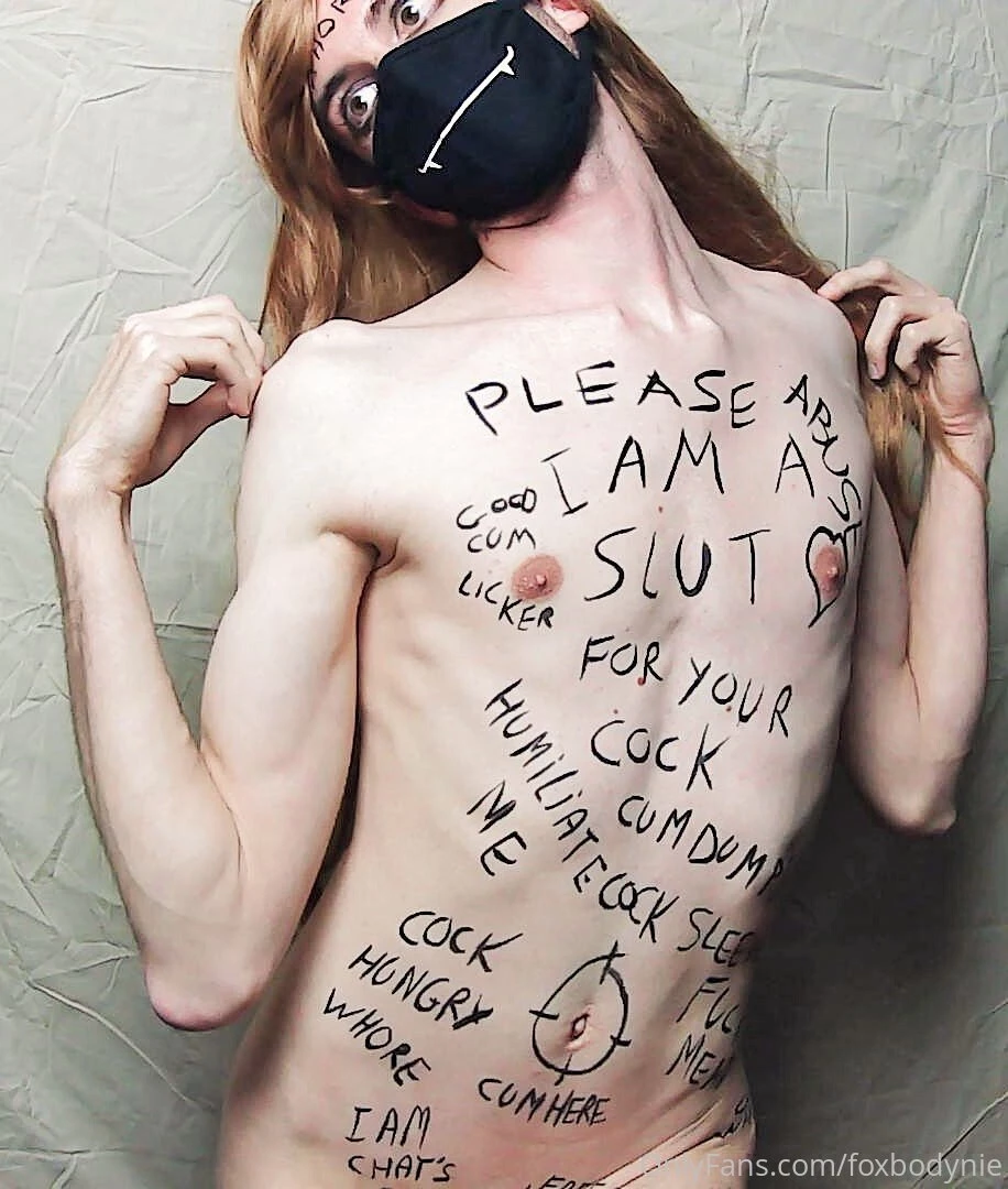 Heyyyy here is the second half of my public bodywriting session you part 13 