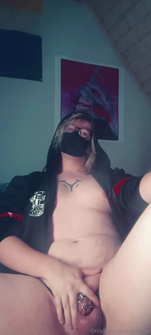 I love playing a bit with the masc femme styles plus chastity had a 