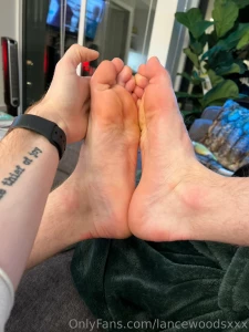 Just some feet pics for ya part 1